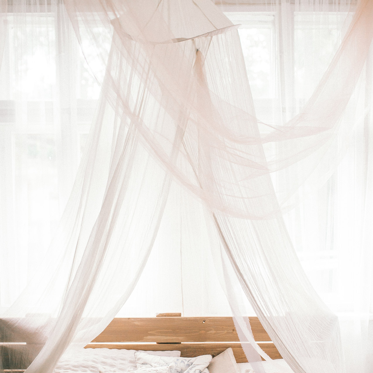 moustiquaire ciel de lit