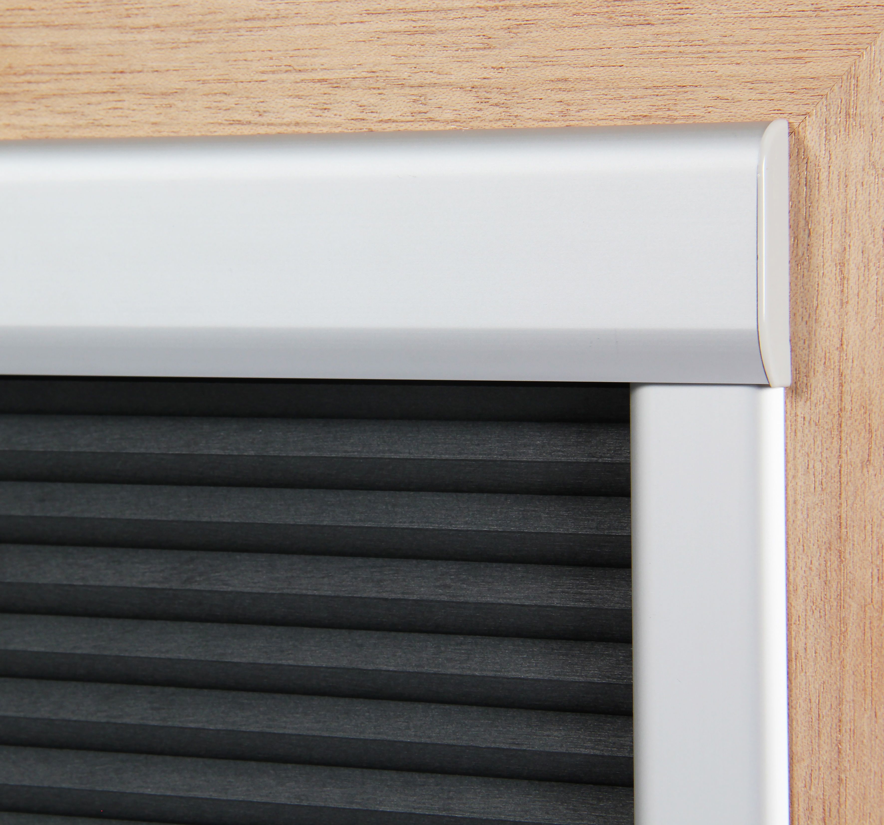 verduisterend isolerend rolgordijn compatibel velux dakraam cassette