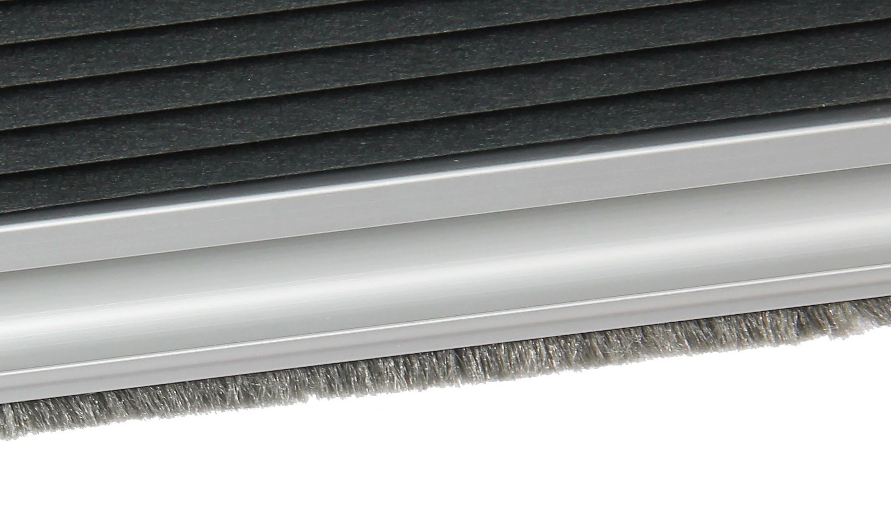 verduisterend isolerend rolgordijn compatibel velux dakraam afdichting